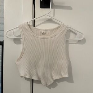 Basic white tank crop